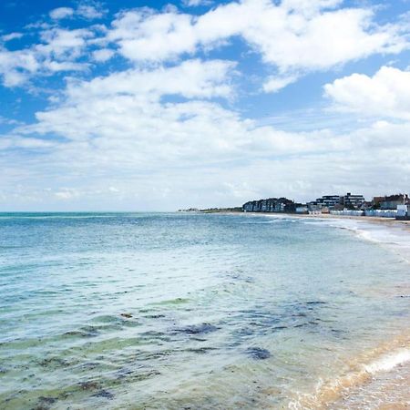 Le Cocon De Nacre - A 300M De La Plage - Wifi Courseulles-sur-Mer Bagian luar foto