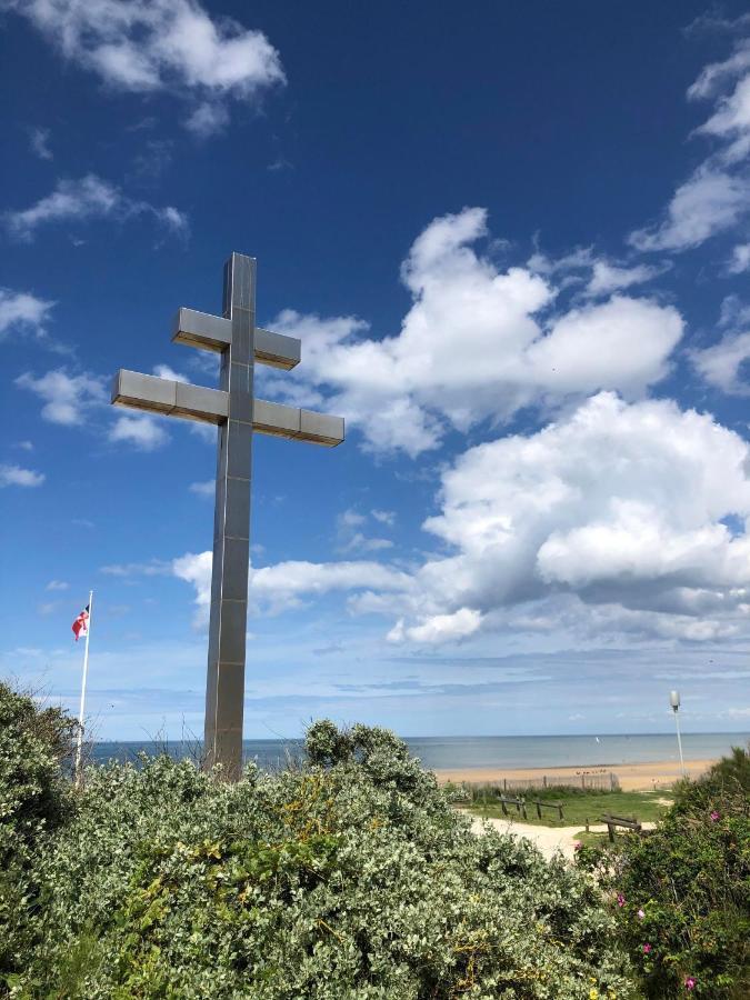 Le Cocon De Nacre - A 300M De La Plage - Wifi Courseulles-sur-Mer Bagian luar foto